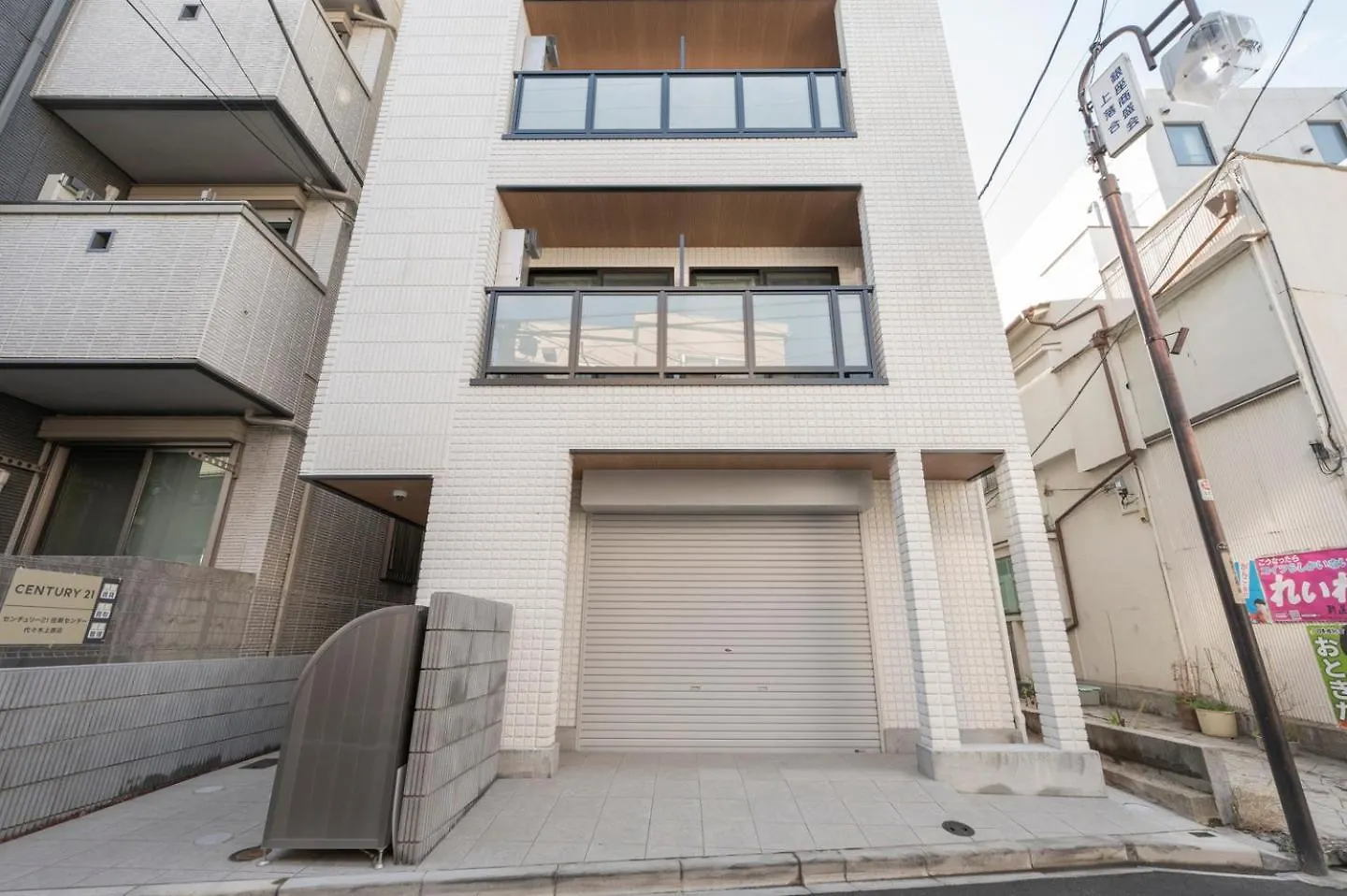 J'S Court Ochiai Apartment Tokyo