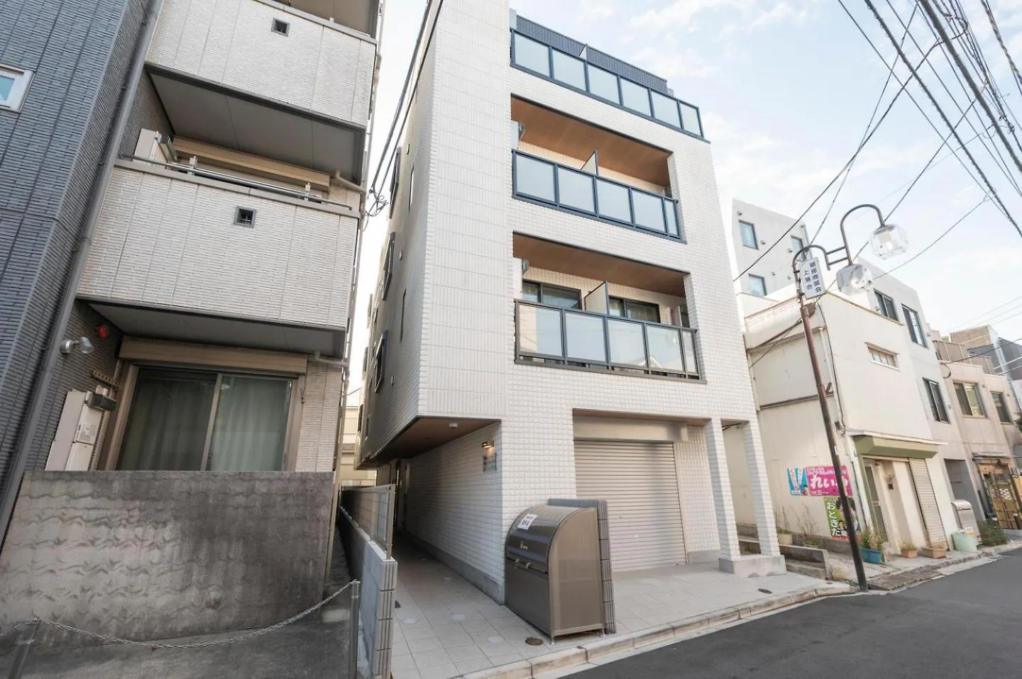 J'S Court Ochiai Apartment Tokyo